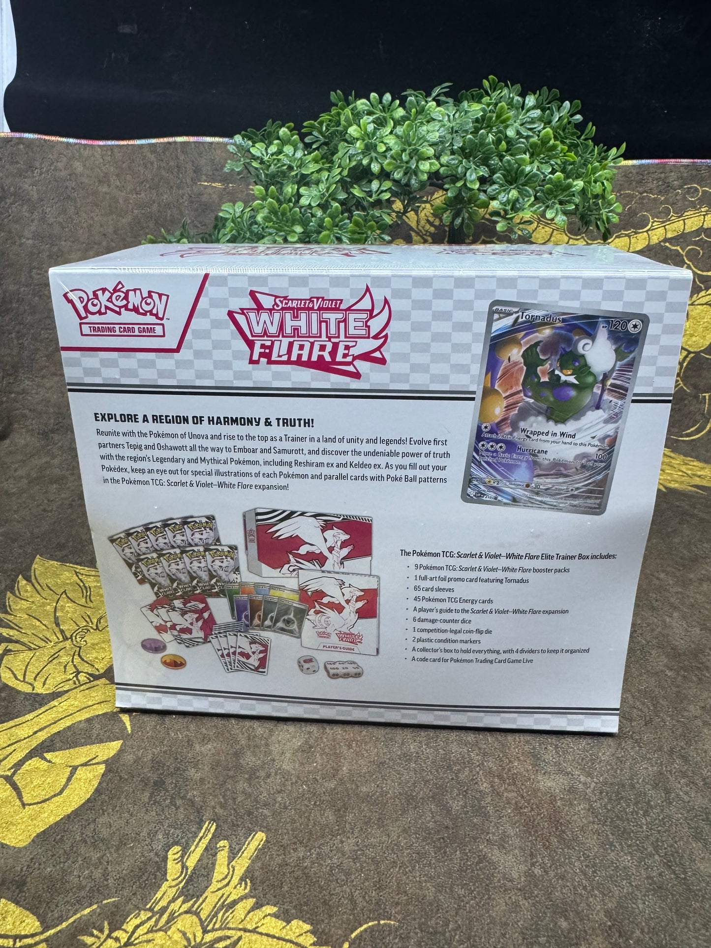 Pokémon - Elite Trainer Box - White Flare (Scarlet & Violet)